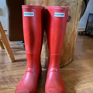 Red hunter boots (needs new insoles)